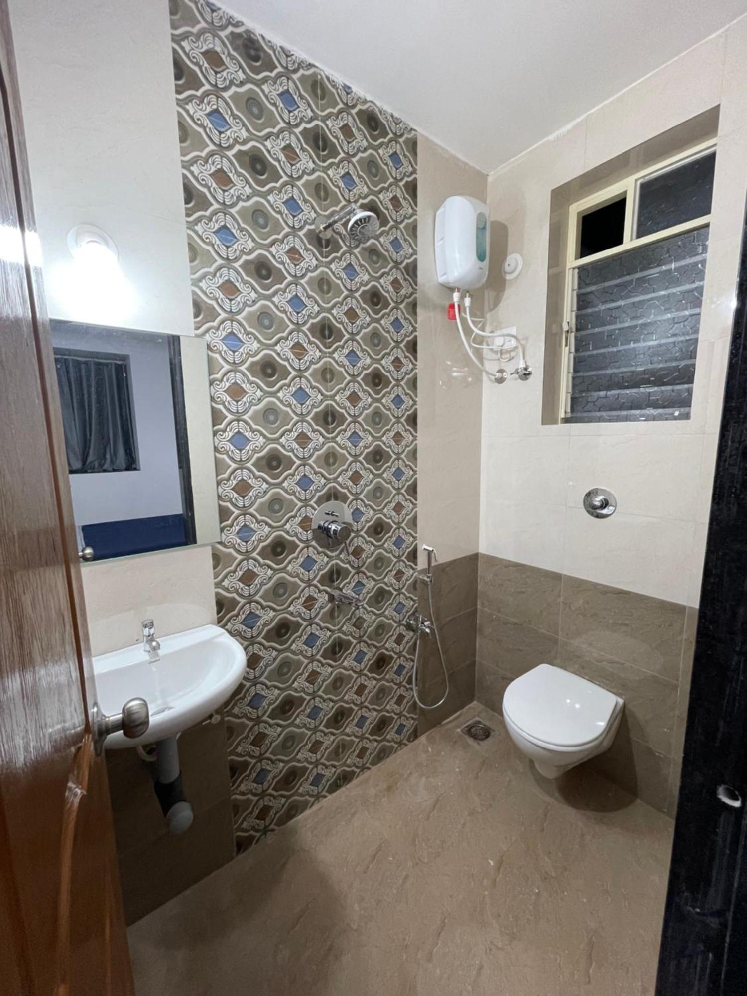 Sai Homestay Panaji 2 Bhk, 1 Bhk And Studio Apartment Ngoại thất bức ảnh